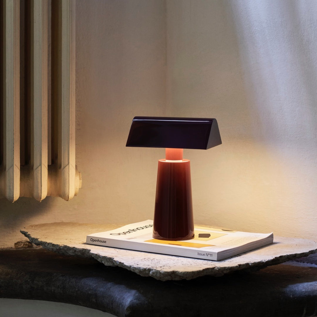 Rynx | Caret Table Lamp