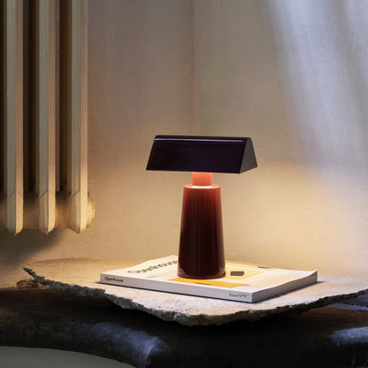 Rynx | Caret Table Lamp