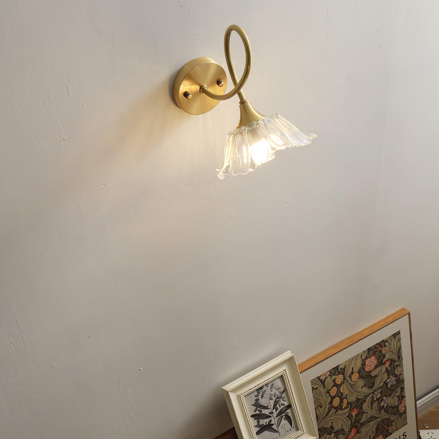 Rynx | Century Lotus Leaf Wall Lamp