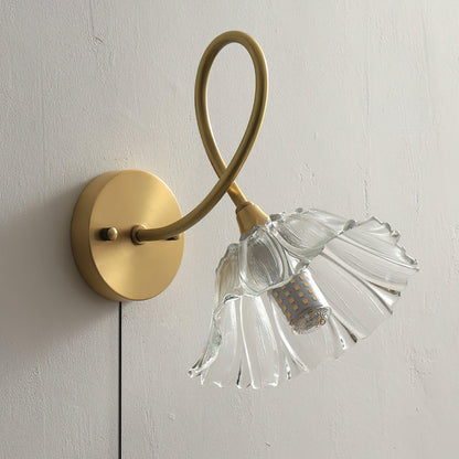 Rynx | Century Lotus Leaf Plug In Wall Lmap
