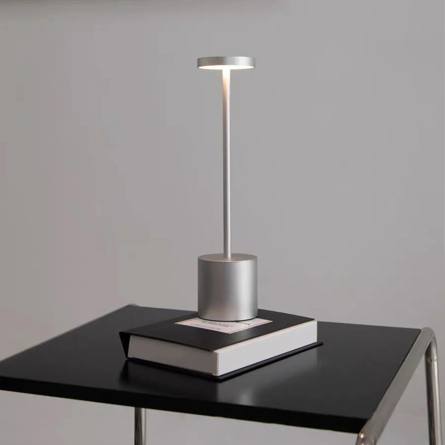 Rynx | BrightTouch - LED table lamp with intuitive touch sensor