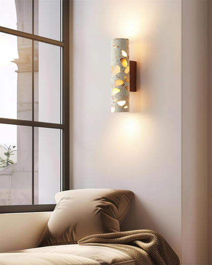 Rynx | Clasten Wall Lamp
