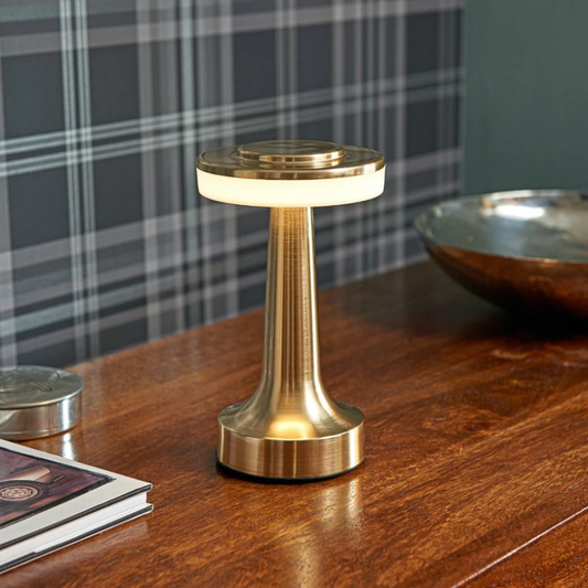 Rynx | Wireless Minimalist Desk Lamp