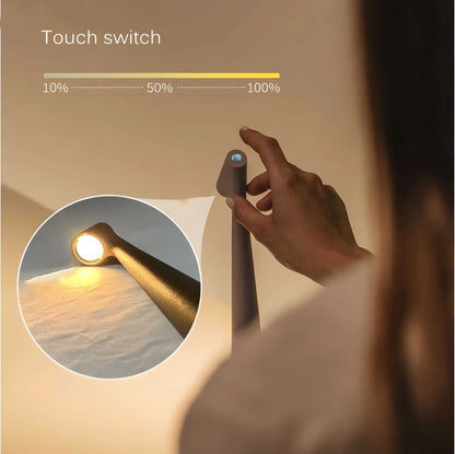 Rynx | LunaSlim Elegant Table Lamp with Wireless Functionality