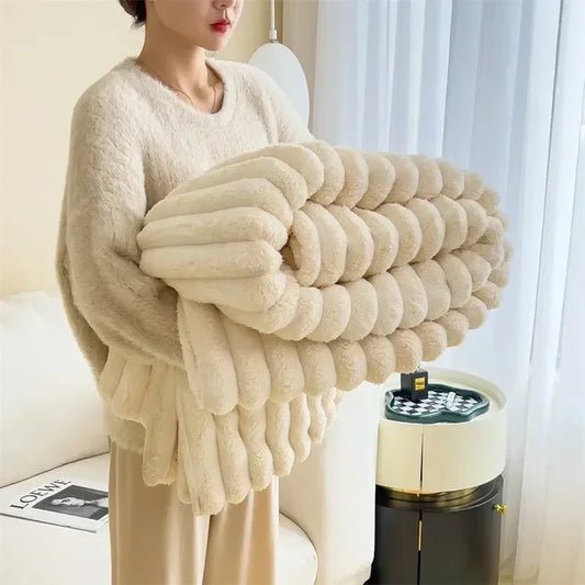 Rynx | LuxuraWrap Soft Plush Maxi Blanket