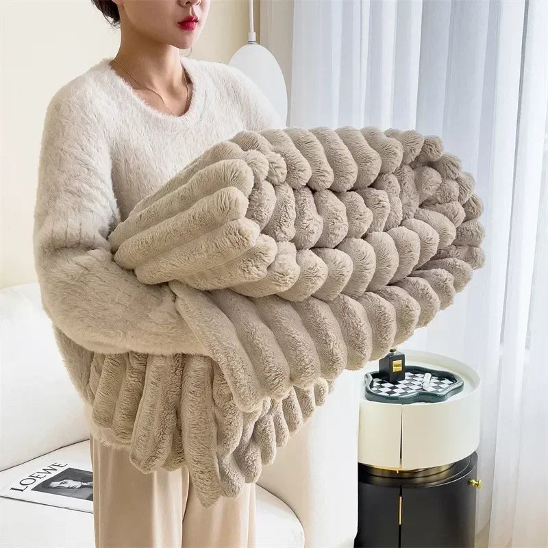Rynx | LuxuraWrap Soft Plush Maxi Blanket