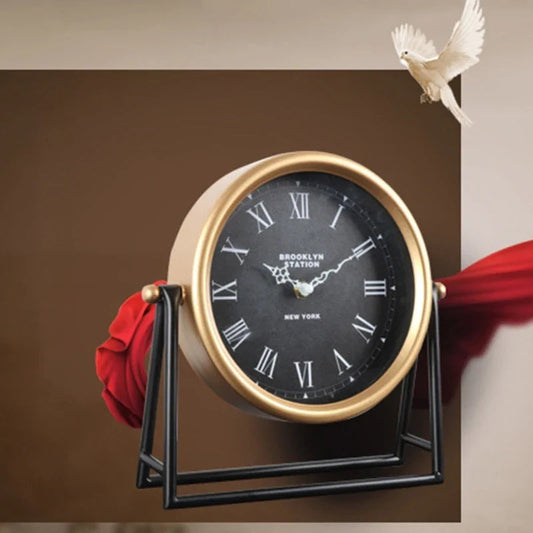 Rynx | RetroTime Elegant Still Border