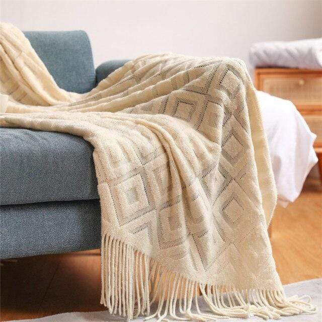 Rynx | Diamond-shaped Blanket