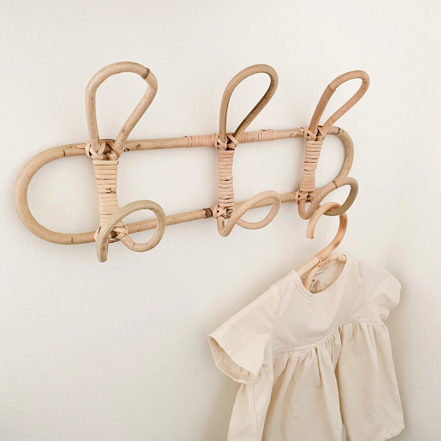 Rynx | Playful rattan wall hook for playful children's rooms