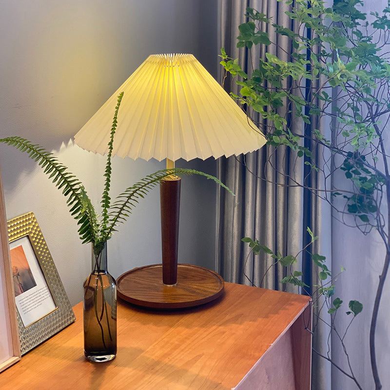 Rynx | GrainGlow Vintage Table Lamp made of Pleated Wood | Stylish Lighting | Perfect for Home