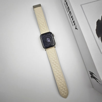 Rynx | For Apple Watch Series 8 41mm Diamond Pattern Magnetic Buckle Leather Strap (Creamy White)