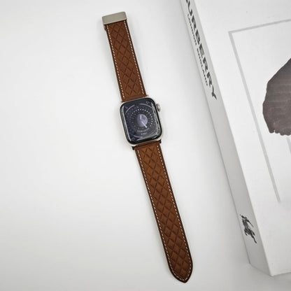 Rynx | For Apple Watch SE 2022 40mm Rhombus Pattern Magnetic Buckle Leather Watch Band (Dark Brown)