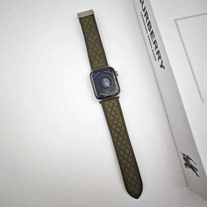 Rynx | For Apple Watch Series 5 40mm Diamond Pattern Magnetic Folding Buckle Leather Watch Band (Army Green)