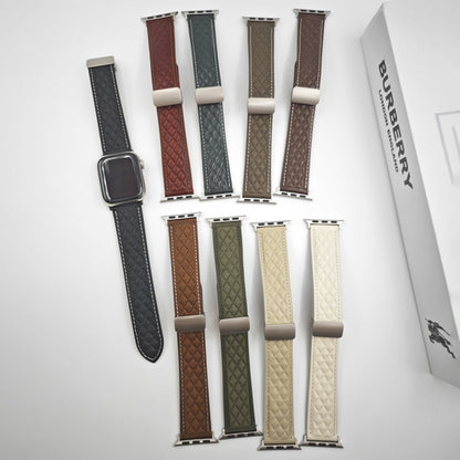Rynx | For Apple Watch Series 4 40mm Diamond Pattern Magnetic Folding Clasp Leather Watch Band (Star Light Color)