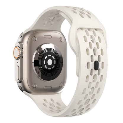 Rynx | For Apple Watch Series 9 45mm Oval Holes Fluororubber Strap (Starlight)