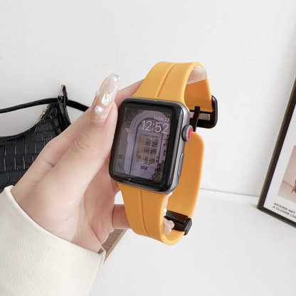 Rynx | For Apple Watch Series 9 45mm Magnetic Square Buckle Silicone Watch Band (Yellow)