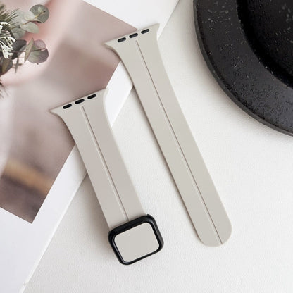 Rynx | For Apple Watch Series 9 45 mm Magnetic Square Buckle Silicone Watch Band (Starlight)