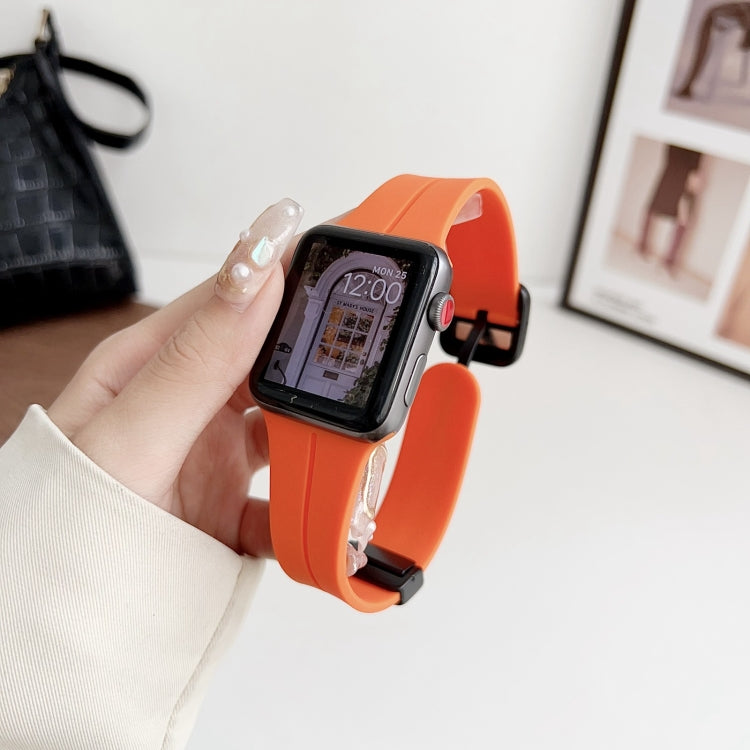 Rynx | For Apple Watch SE 2022 44mm Magnetic Square Buckle Silicone Watch Strap (Orange)