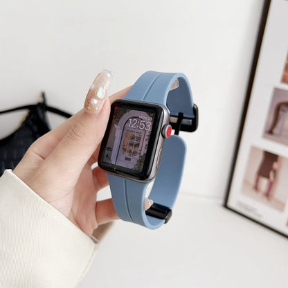 Rynx | For Apple Watch Series 4 40mm Magnetic Square Buckle Silicone Band (Blue)