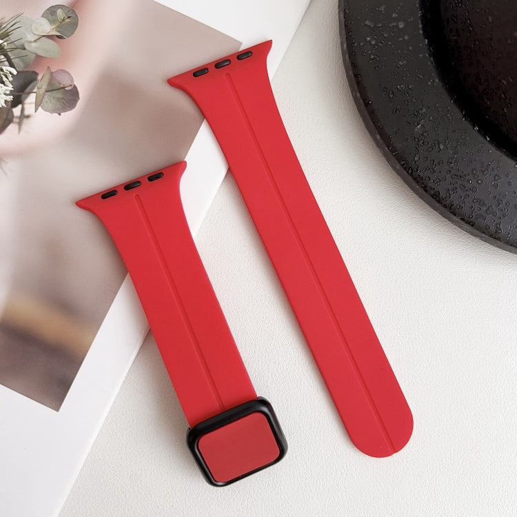Rynx | For Apple Watch 38mm Magnetic Square Buckle Silicone Watch Band (Red)