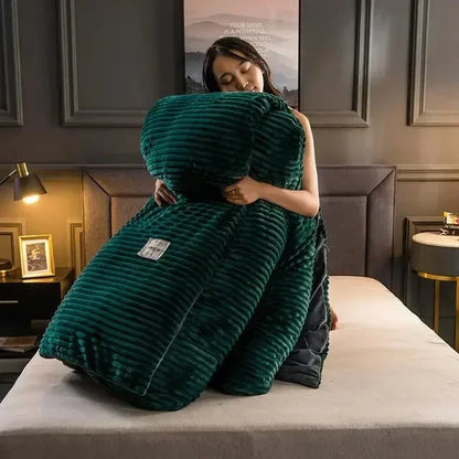 Rynx | FluffyHaven Soft Plush Blanket – Ultimate Comfort & Warmth