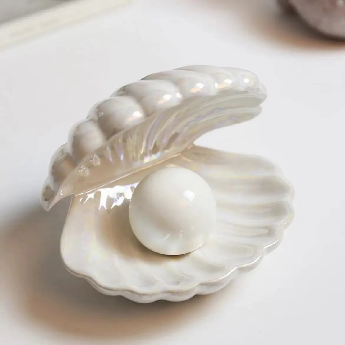 Rynx | Elegant Pearl Nightstand Lamp for a Cozy Home