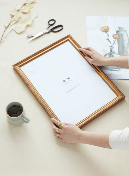 Rynx | Elena Vintage Frame, 12x16 in | 31x41 cm