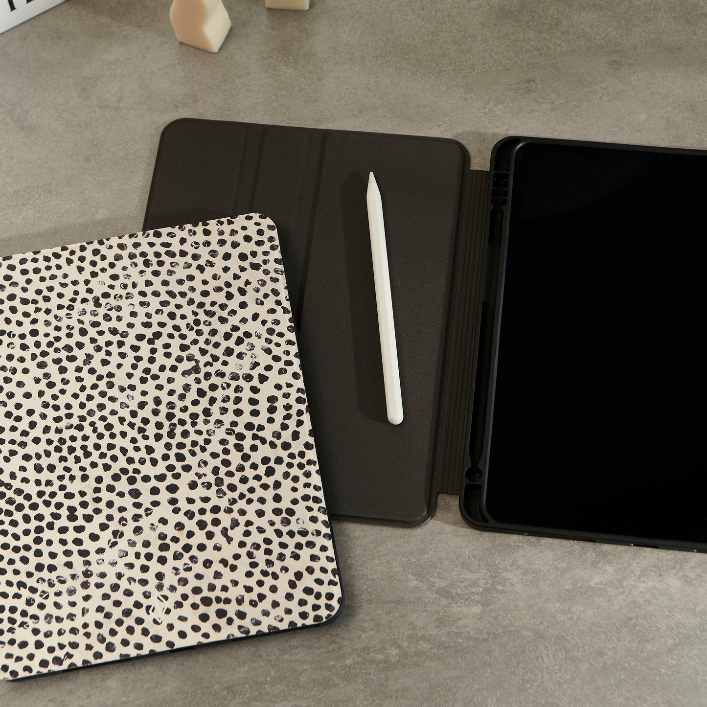 Rynx | Almond Latte - iPad Pro 11 (2nd / 1st Gen) Case