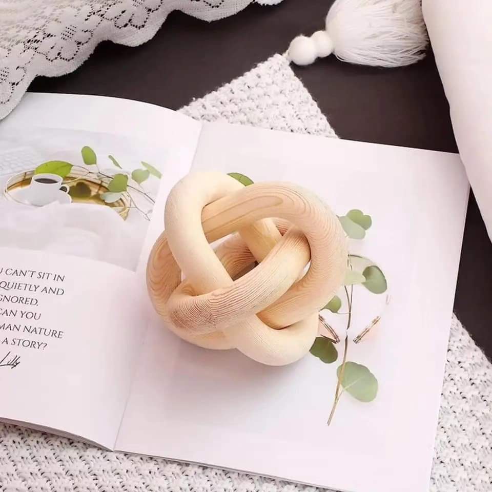 Rynx | Wood chain decor