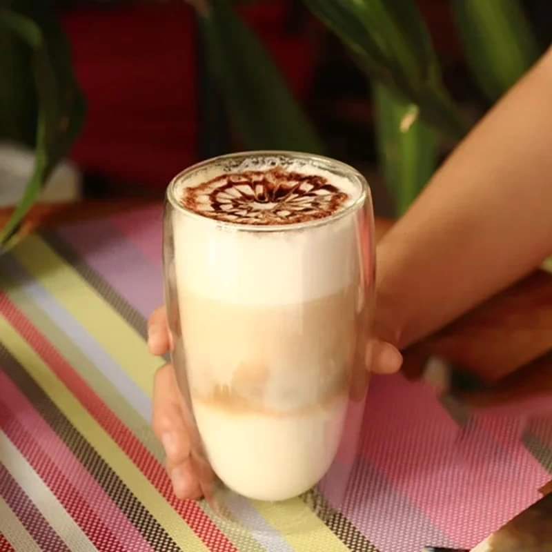 Rynx | Double-walled glass cup.