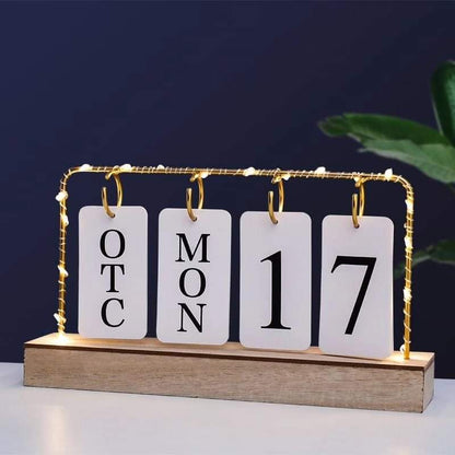 Rynx | Desktop Calendar with Light