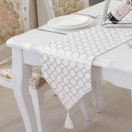 Rynx | gold/silver table runner