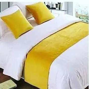 Rynx | 1 piece bed runner + 2 matching pillow covers