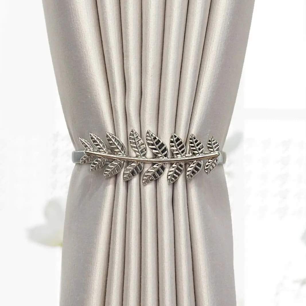 Rynx | Spring Curtain Tieback