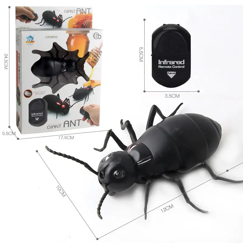 Rynx | Remote-controlled Cockroach – Realistic Crawling Effect with Glowing Eyes