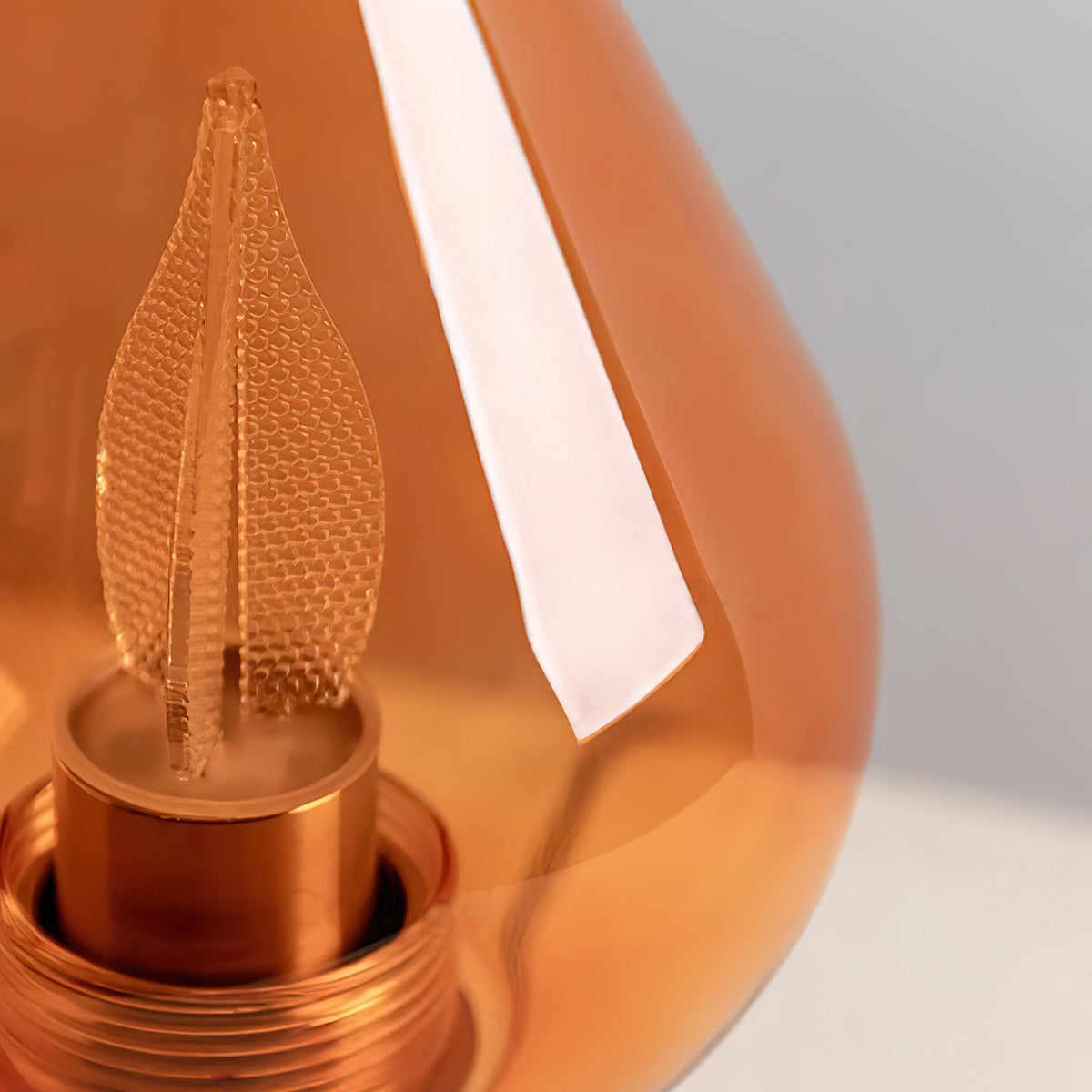 Rynx | Flame Table Lamp