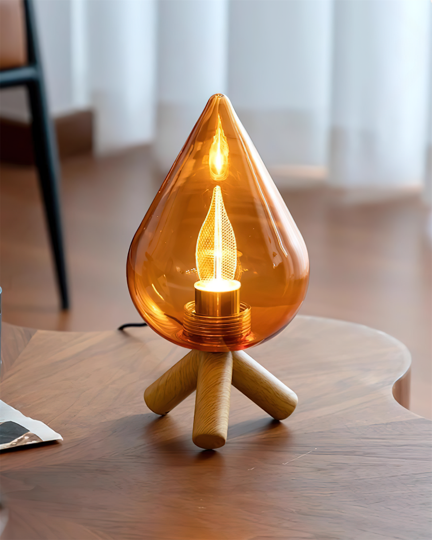 Rynx | Flame Table Lamp