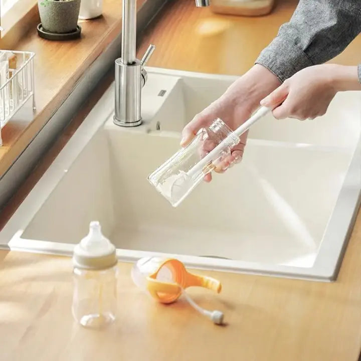 Rynx | Flexible Silicone Bottle Brush – Hygienic Cleaner for Glasses