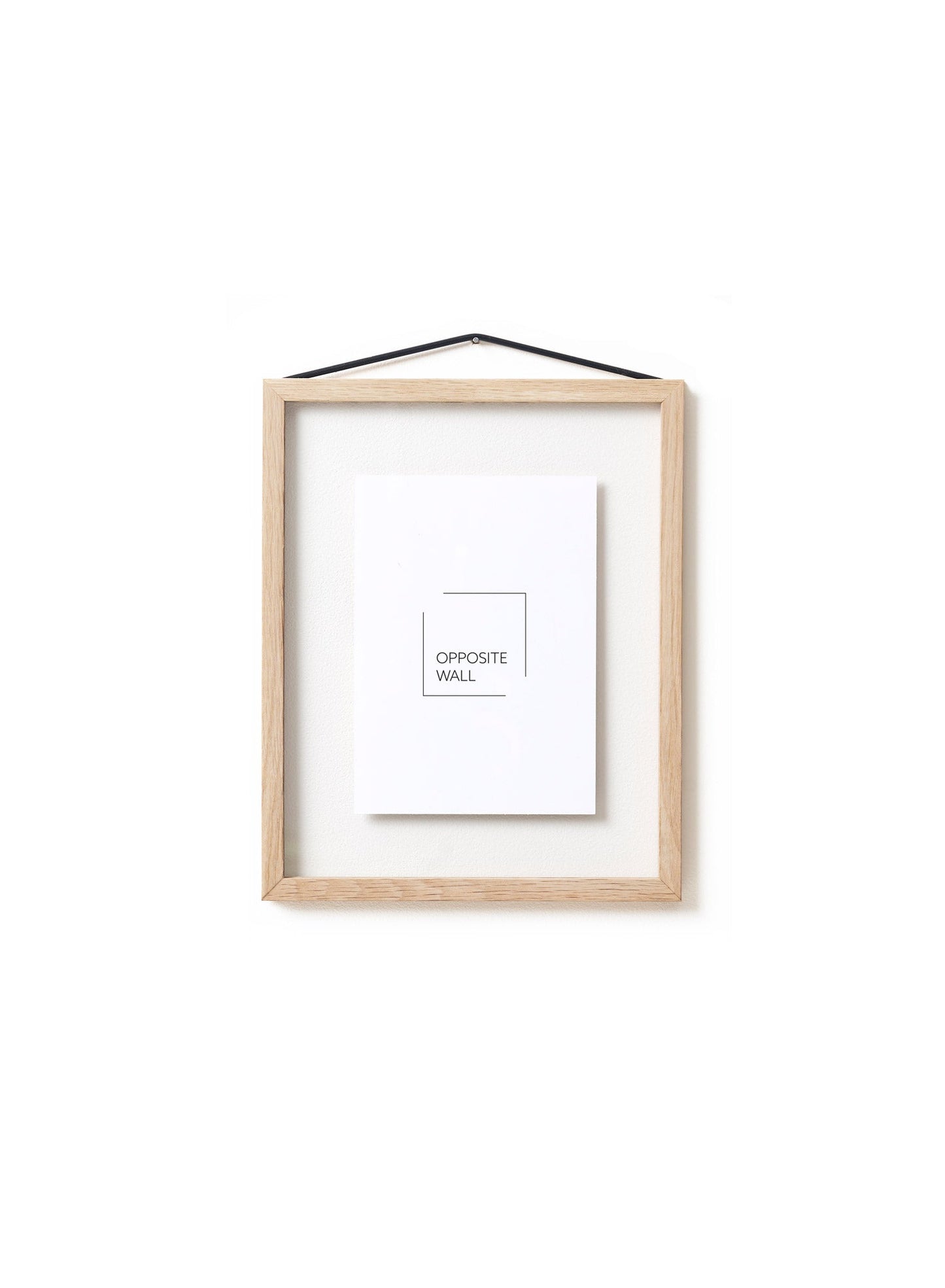 Rynx | Floating solid oak frame, 8x10 inches | 20x25 cm