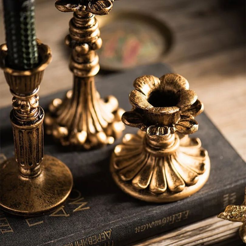 Rynx | AuricGlow – Rustic Candle Holder with Elegant Luxury for a Timeless Look