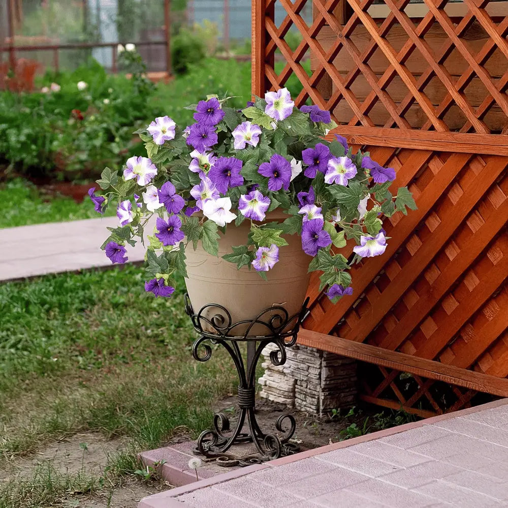 Rynx | Spring-like Artificial Petunias made of Silk