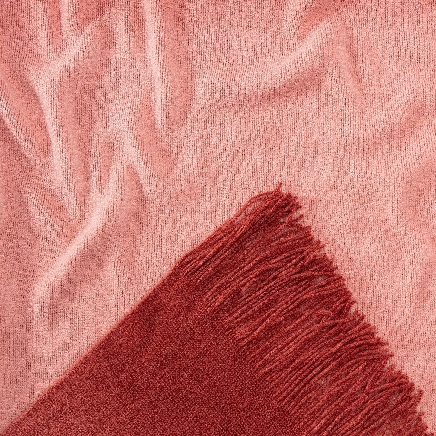 Rynx | Ombre Fringe Throw Blanket