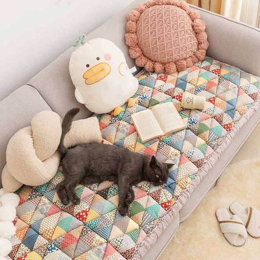 Rynx | Comfortable Sofa Cover - GardenGuard