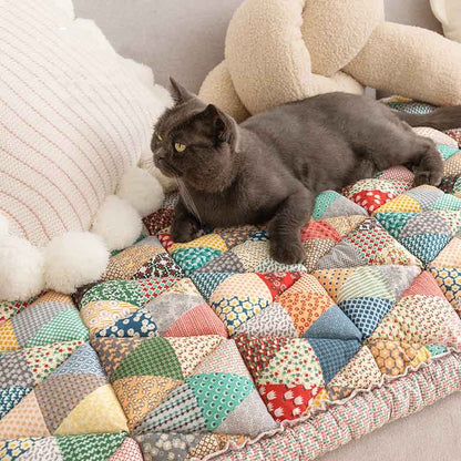 Rynx | Comfortable Sofa Cover - GardenGuard