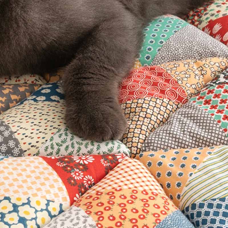 Rynx | Comfortable Sofa Cover - GardenGuard