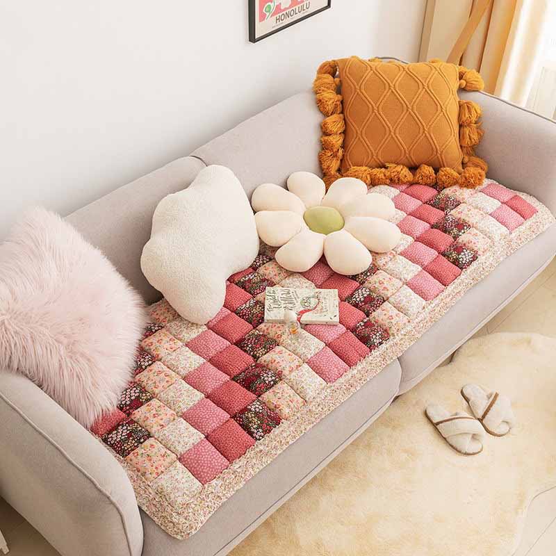 Rynx | Comfortable Sofa Cover - GardenGuard