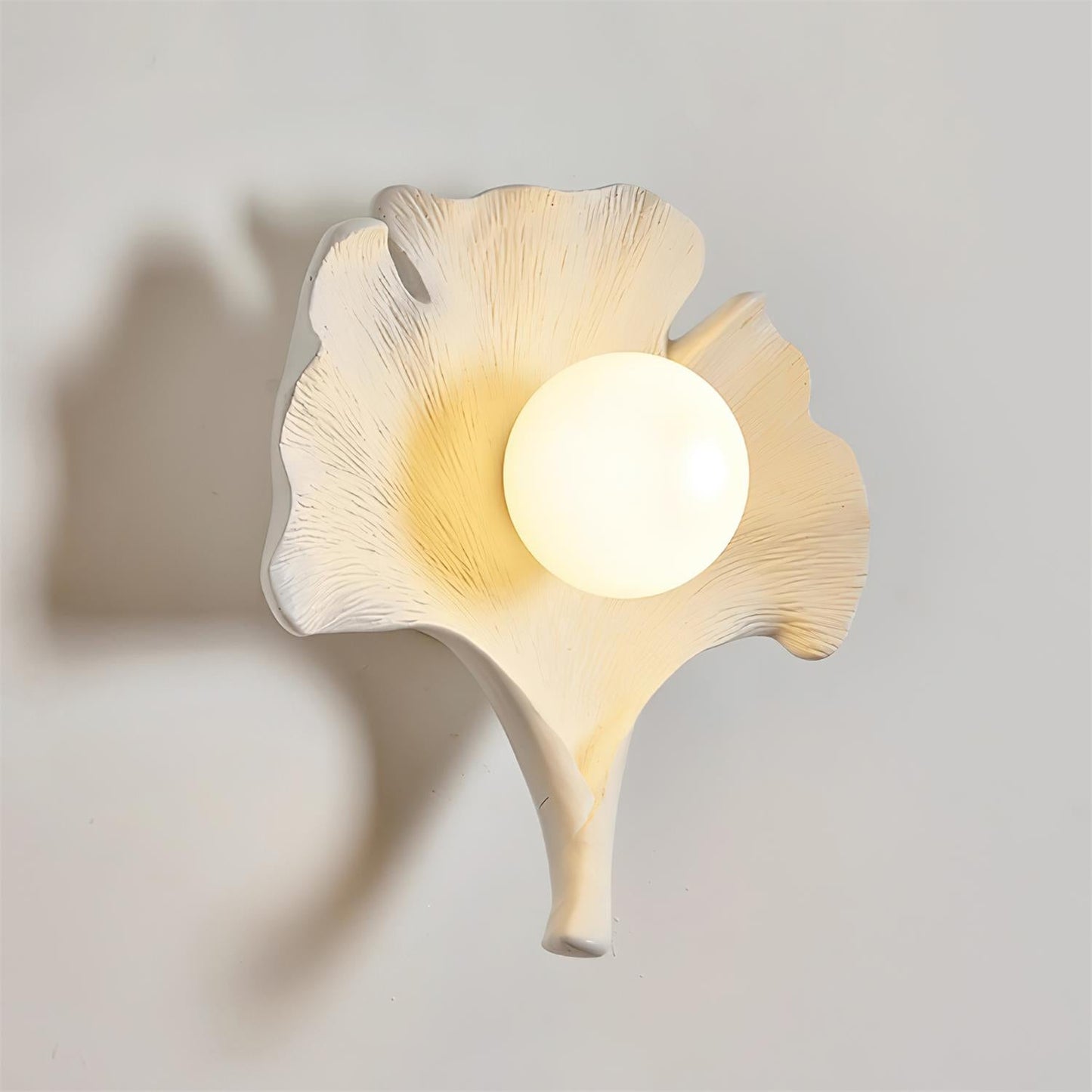 Rynx | Ginkgo Leaf Wall Lamp