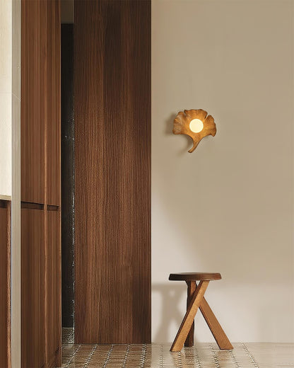 Rynx | Ginkgo Leaf Wall Lamp