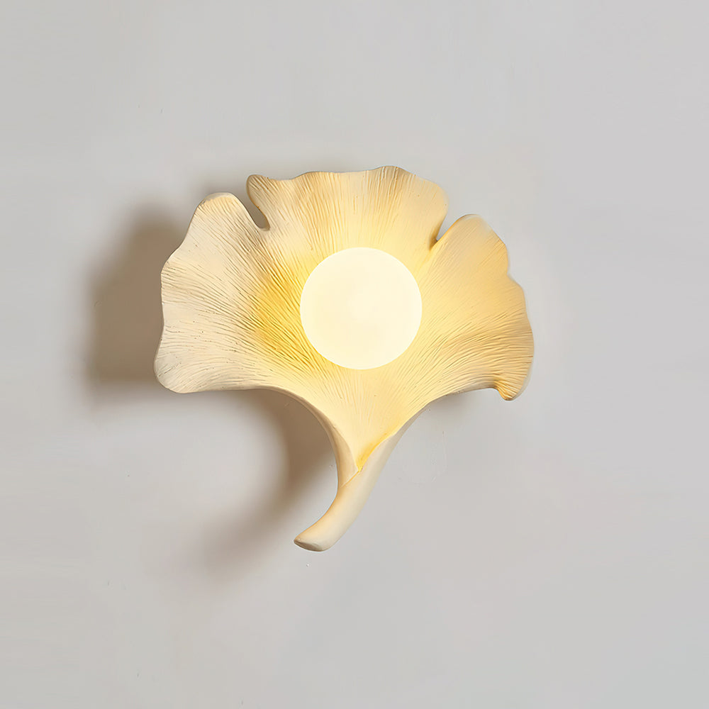 Rynx | Ginkgo Leaf Wall Lamp