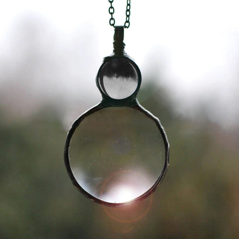 Rynx | Magnifying necklace